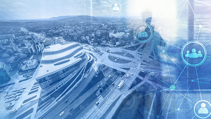 Panorama Krakowa w niebieskich barwach